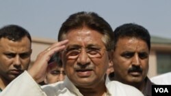 ອະດີດ​ຜູ້​ນຳທະ​ຫານ ທ່ານ Pervez Musharraf ຖືກຟ້ອງ ໃນ​ຖານພົວພັນ​ກັບການ​ຄາດ​ຕະກໍາ ​ ​ທ່ານນາງ Banazir Bhutto ໃນ​ປີ 2007.