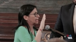 دلسی رودریگز، آزمون قدرت در لحظه خلأ
