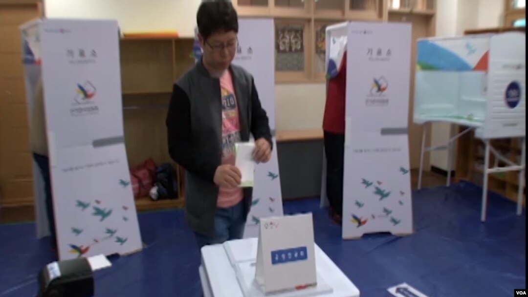 South Koreans Head to the Polls