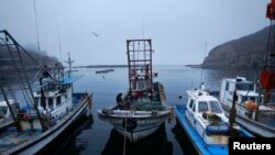 韩国白翎岛的一个小港口 - 资料照片