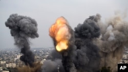 以色列和加沙地带爆炸声不断