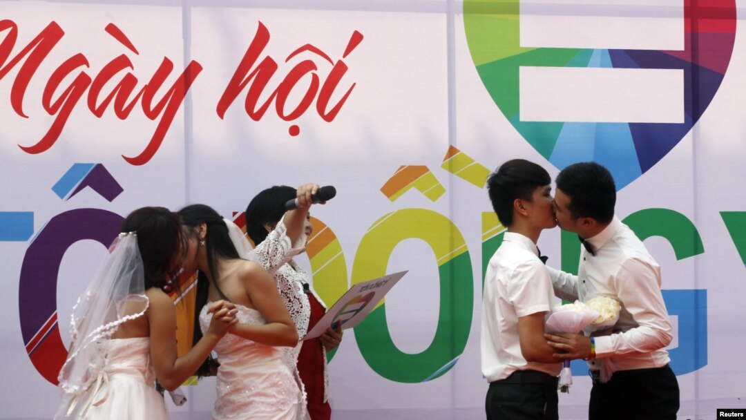 Lễ cưới của các cập đồng giới ở Việt Nam