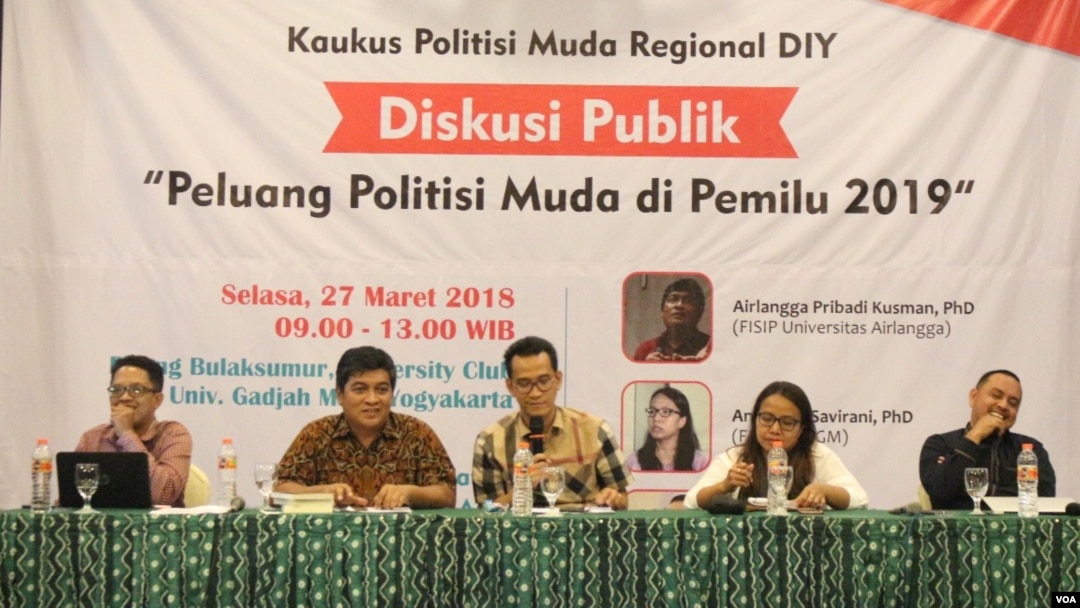 Diskusi Publik Peluang Politisi Muda di Pemilu 2019 di Yogyakarta (Foto: VOA/Nurhadi).