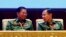 အပစ်အခတ်ရပ်စဲရေး သဘောတူညီချက်ဆိုင်ရာ အခမ်းအနားတခုအတွင်း အတူတွေ့ရသည့် ဗိုလ်ချုပ်မှူးကြီးမင်းအောင်လှိုင် (ဝဲ) နှင့် ဒုတိယဗိုလ်ချုပ်မှူုးကြီးစိုးဝင်း (ယာ)။ (မြန်မာ အပြည်ပြည်ဆိုင်ရာ ကွန်ဗန်းရှင်း ဗဟိုဌာန၊ နေပြည်တော်) (ဖေဖော်ဝါရီ ၁၃၊ ၂၀၁၈)
