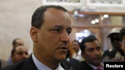 Ismail Ould Cheikh Ahmed, the U.N. envoy to Yemen, talks to reporters upon arrival at the international airport of Sanaa, May 29, 2015.