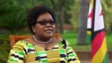 Amai Mujuru Vanoti VaMugabe Vari Kushamiswa neZvakaitwa neMauto