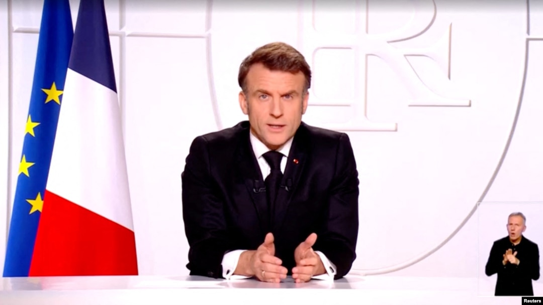 Tổng thống Pháp Emmanuel Macron trong bài phát biểu trước quốc dân qua truyền hình về an ninh châu Âu
