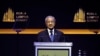 Malaysia's Mahathir Mulls Risks, Rewards of Postponed Power Transfer