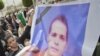利比亚人群悼念卡扎菲丧生的儿子