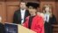 Hội đồng Thành phố Oxford tước giải nhân quyền từng trao cho bà Aung San Suu Kyi