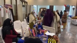 پېښور کې د میرمنو لاسي صنایعو او سوداګرۍ مېله
