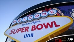 Las Vegas Super Bowl LVIII မှာကစားမယ့် အမေရိကန်ရဲ့အကြီးကျယ်ဆုံး Super Bowl ပြိုင်ပွဲယှဥ်ပြိုင်မယ့် Allegiant Stadium အားကစားကွင်း။ ( ဖေဖေါ်ဝါရီ ၁၁၊ ၂၀၂၄)