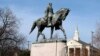 Torch-wielding Group Protests Confederate Statue Removal