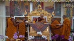 ༸གོང་ས་མཆོག་གིས་དུས་འཁོར་དབང་ཆེན་ཐེངས་ ༣༤ པའི་སློབ་མ་རྗེས་འཛིན་སྐབས་བཀའ་སློབ་སྩལ་བ།