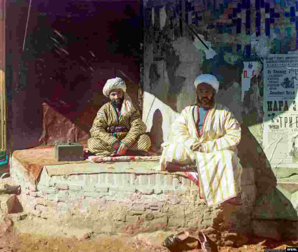 Mahalliy aholi. Samarqand.