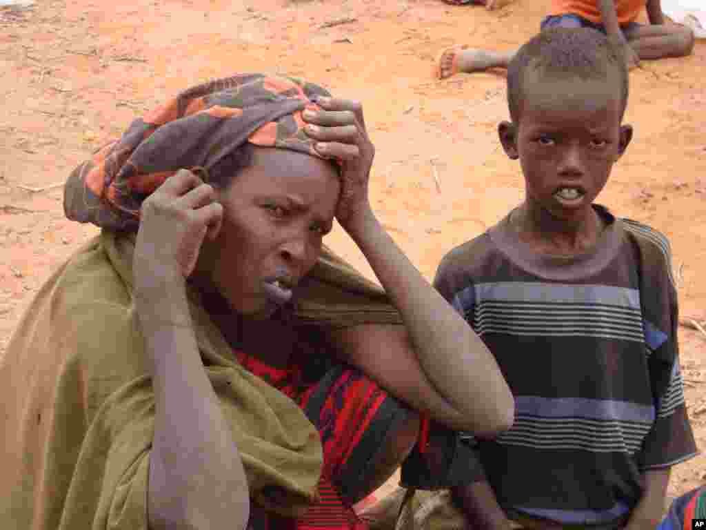 Sawirro: Booqashada Mark Bowdon ee Doolow