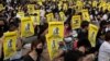 Raja Thailand Lantik Pejabat Baru Sementara Demonstrasi Meningkat