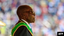 Le président du Zimbabwe Robert Mugabe à Harare, le 18 avril 2017.