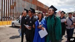 En estos tres años se han beneficiado alrededor de 800 mil inmigrantes con el programa conocido como DACA.