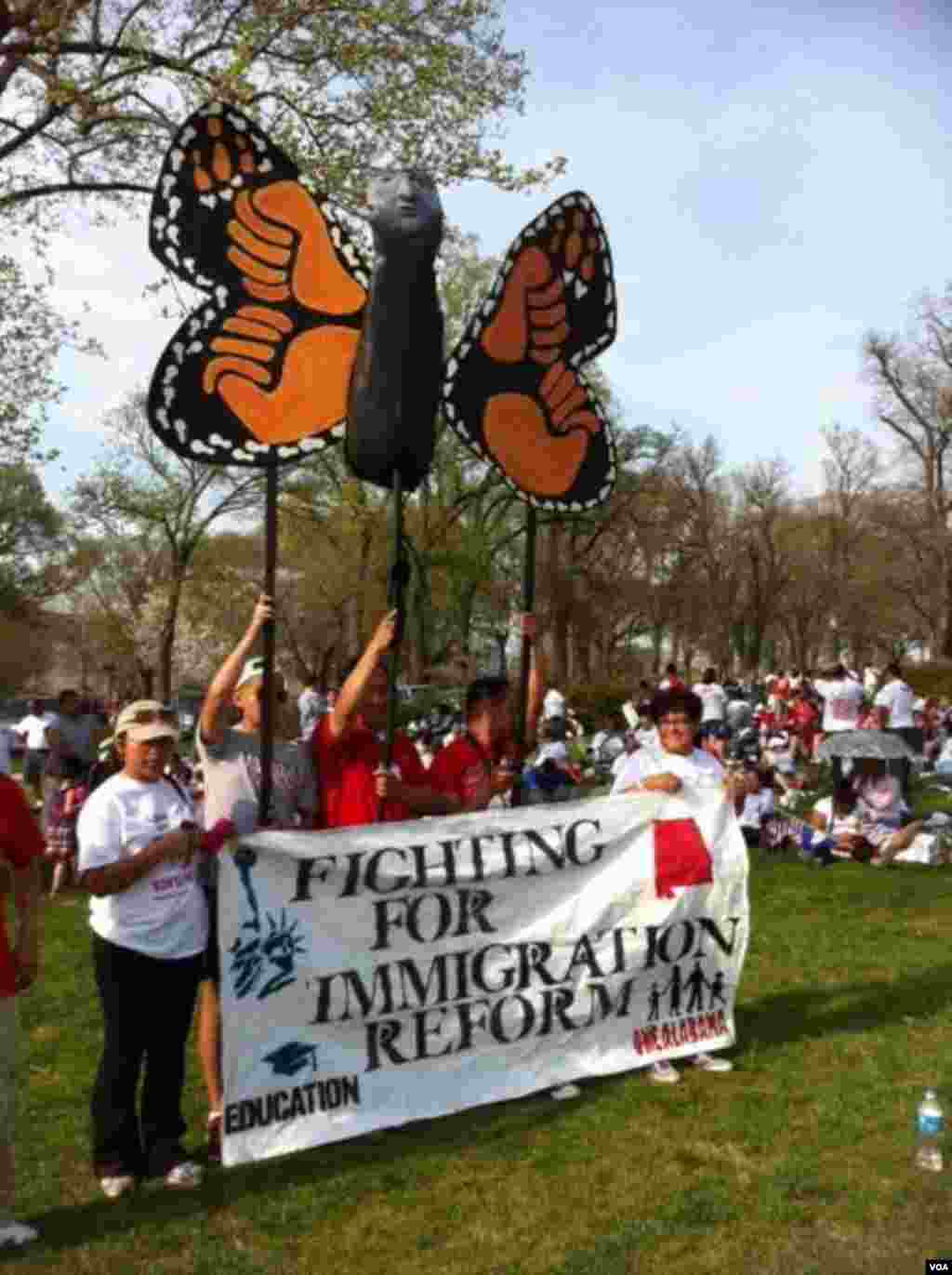 Some camps of the U.S. immigration reform movement have adopted the symbol of the butterfly, which migrates from south to north. (Photo by Carolyn Presutti)