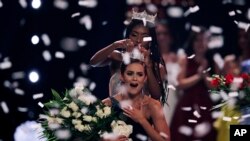 Camille Schrier, coronada Miss América el 19 de diciembre de 2019, dijo que estudia para obtener un doctorado en Farmacia.