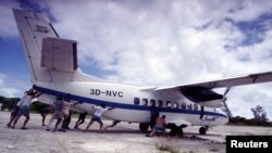 Un avion sur un tarmac au Mozambique, le 30 novembre 2013. 