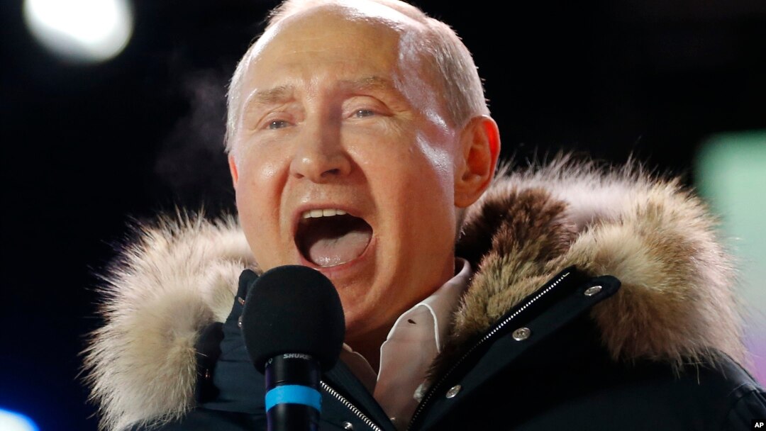 Shugaban Rasha Vladimir Putin yayinda yake murnar sake lashe zaben shugaban kasa