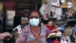 María Pérez vendedora de verduras en el mercado central de Santa Tecla