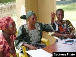 WHO experts help Ebola survivors in Sierra Leone to restart their lives, Oct. 31, 2014. (photo credit: WHO/S. Gborie