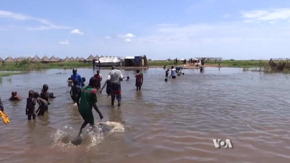 Thousands Of S Sudan Refugees In Misery In Flooded Ethiopian Camps