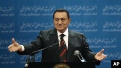 Μουμπάρακ: Θα ήθελε αλλά δεν μπορεί να αποσυρθεί