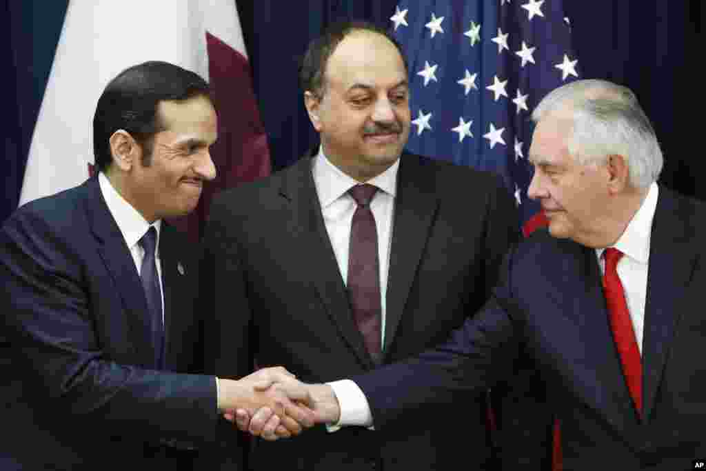 Ministan harkokin wajen kasar Qatar Sheik Mohammed Bin Abdulrahman Al Thani, tare da ministan tsaron kasar Khalid bin Mohammed al-Attiya, sun gana da sakataren harkokin wajen Amurka Rex Tillerson, ranar Laraba 30 ga watan Janairu 2018 a Washington, DC.