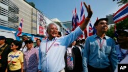 Pemimpin demonstran anti-pemerintah Thailand Suthep Thaugsuban