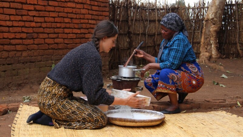 At 60, Peace Corps Plans Return to World after Virus