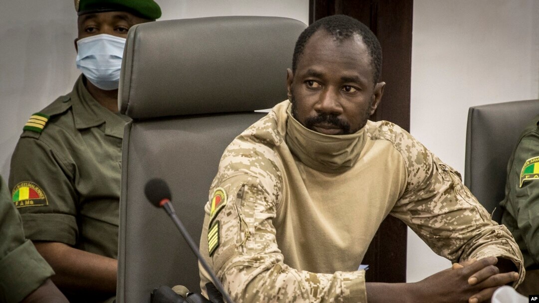 Kolonel Assimi Goita ari imbere mu batembagaje ubutegetsi bwa Mali 