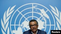 Umuyobozi wa OMS, Tedros Adhanom Ghebreyesus mu kiganiro n'abamenyeshamakuru ku cicaro ca OMS i Geneve, mu Busuwisi, kw'itariki ya 14/08/2018.