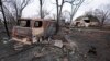 Pemandangan dari sebuah tempat usaha hancur di Stinnett, Texas, pada 29 Februari 2024 akibat kebakaran yang melanda wilayah tersebut. (Foto: AP/Julio Cortez)