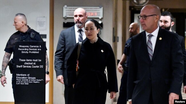华为首席财务官孟晚舟1月23日在加拿大温哥华最高法院 出席引渡听证。