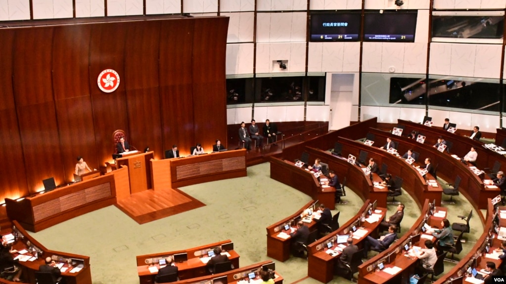 香港立法会保安事务委员会将会讨论保安局建议修订《逃犯条例》。（美国之音汤惠芸）
