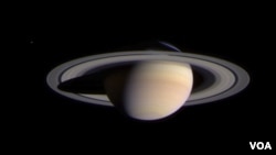 Foto planet Saturnus yang dihasilkan oleh pesawat antariksa NASA, Cassini (foto: dok).