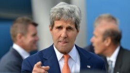 Desde Australia, el secretario de Estado, John Kerry hace un llamado a la calma en Irak y le pide al primer ministro Maliki que sean los iraquíes quienes definan su destino.