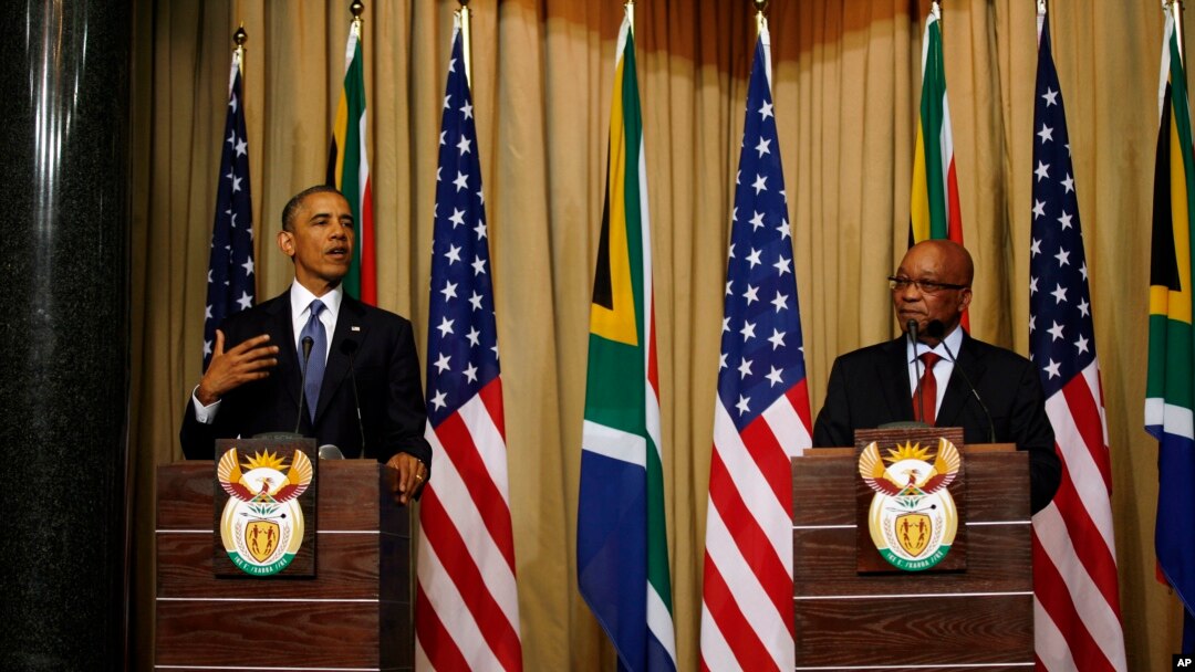 U.S. President Barack Obama and South African President Jacob Zuma address a press conference following their meeting at Union Building in Pretoria, South Africa, June 29, 2013.
