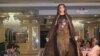 Գևորգ Շադոյանը ԱՄՆ-ի հասարակությանն է ներկայացրել հայ ազգային և ժամանակակից հագուստների համադրությունիցստեղծված հագուստների իր հավաքածուն