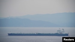 На архівному фото нафтовий танкер St Nikolas, що фігурує у суперечці між США та Іраном, й захоплений Іраном 11 січня, в Токійській затоці, Японія, 4 жовтня 2020 року. (Дайсуке Німура/REUTERS)
