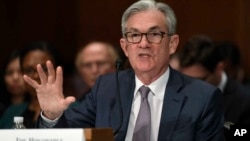 El presidente de la Fed, Jerome Powell, dice que “no hay nada fundamentalmente mal con nuestra economía”.