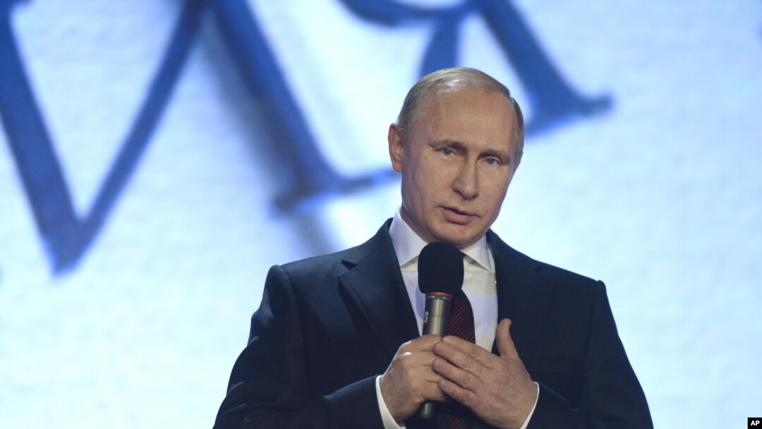 Presiden Rusia Vladimir Putin membuka pertemuan Masyarakat Geografi Rusia di Moskow (9/12). 