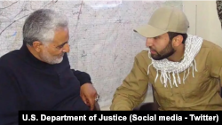 محمدباقر السعدی از رهبران کتائب حزب‌الله عراق و بازداشت شده در آمریکا، در کنار قاسم سلیمانی - عکس از حساب کاربری وزارت دادگستری آمریکا بر روی شبکه ایکس - ۲۵ اردبیهشت ۱۴۰۵