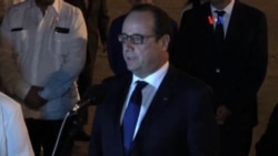 Hollande visita Cuba