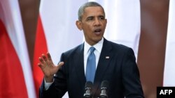 Presiden AS Barack Obama memberikan pidato pada peringatan 25 tahun 'Hari Kebebasan' di Warsawa, Polandia, Rabu (4/6).