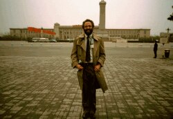 美国著名记者和作家孟捷慕1984年刚刚抵达北京